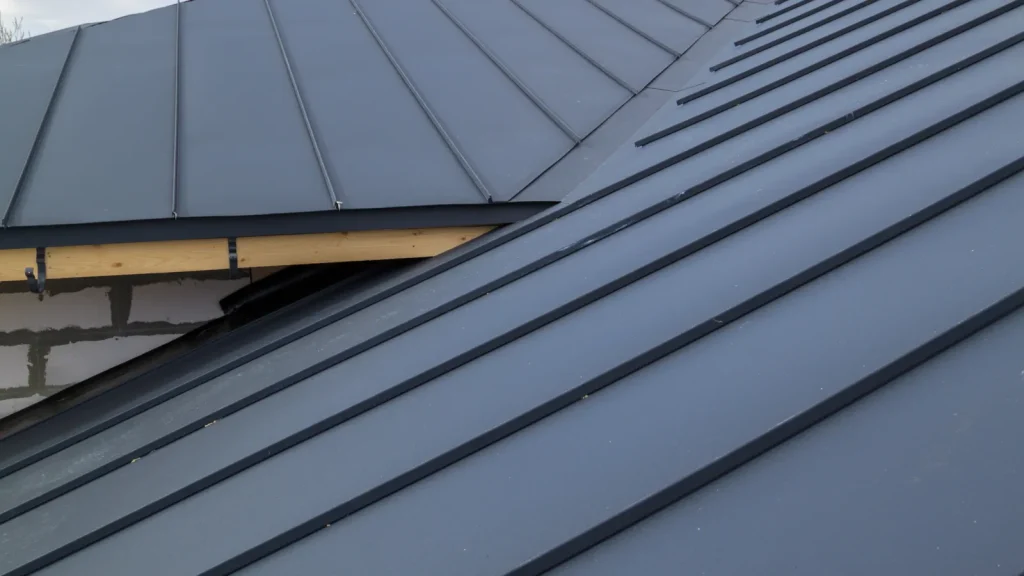 Metal Roofing img