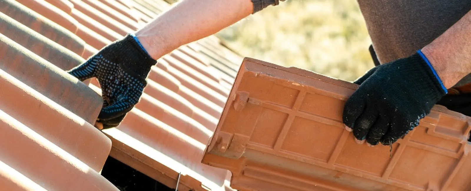 What Time of Year Is Best to Replace a Roof?