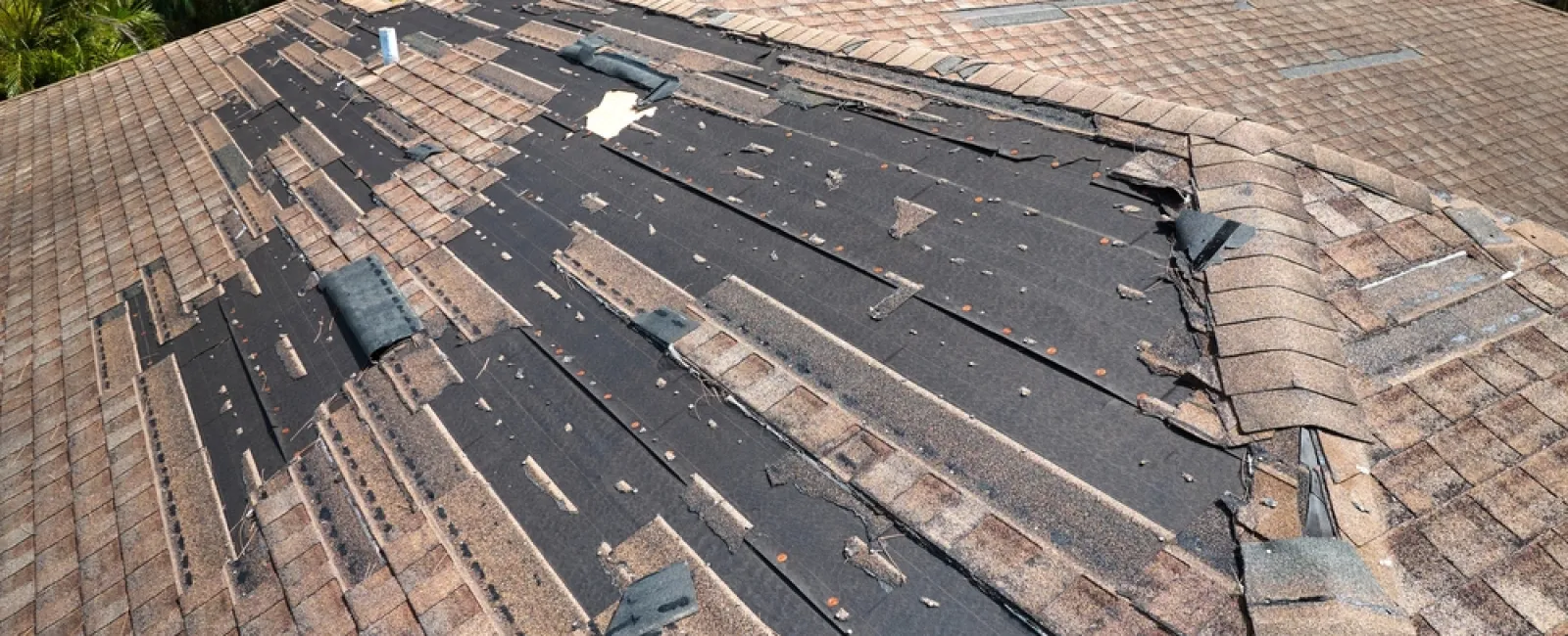 Full Roof Replacements: Financing vs. Insurance